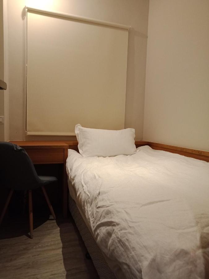 Phoenix Hostel Хуалянь Экстерьер фото