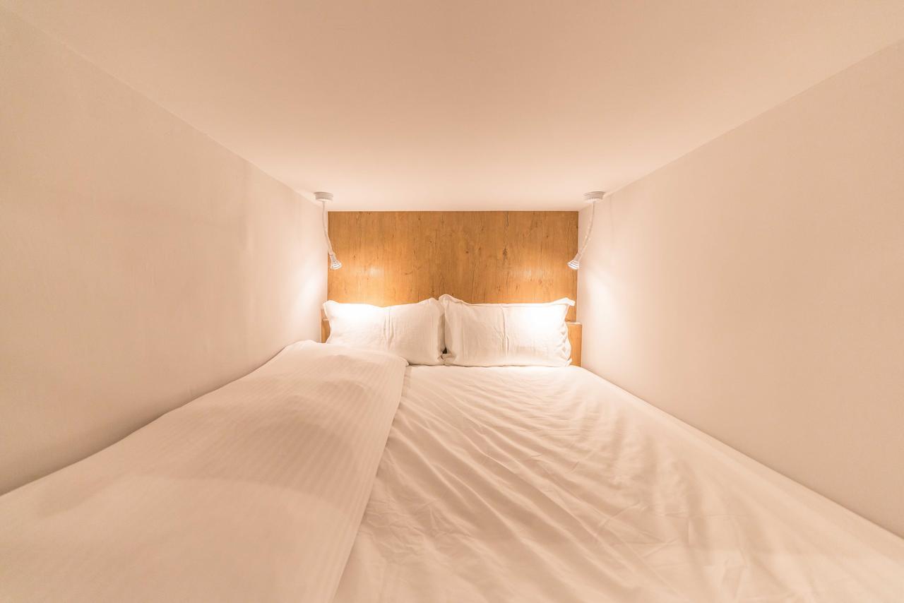 Phoenix Hostel Хуалянь Экстерьер фото