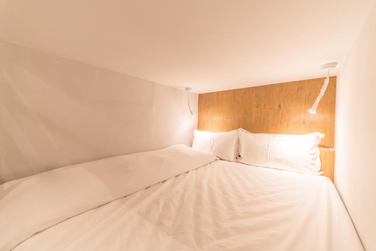 Phoenix Hostel Хуалянь Экстерьер фото
